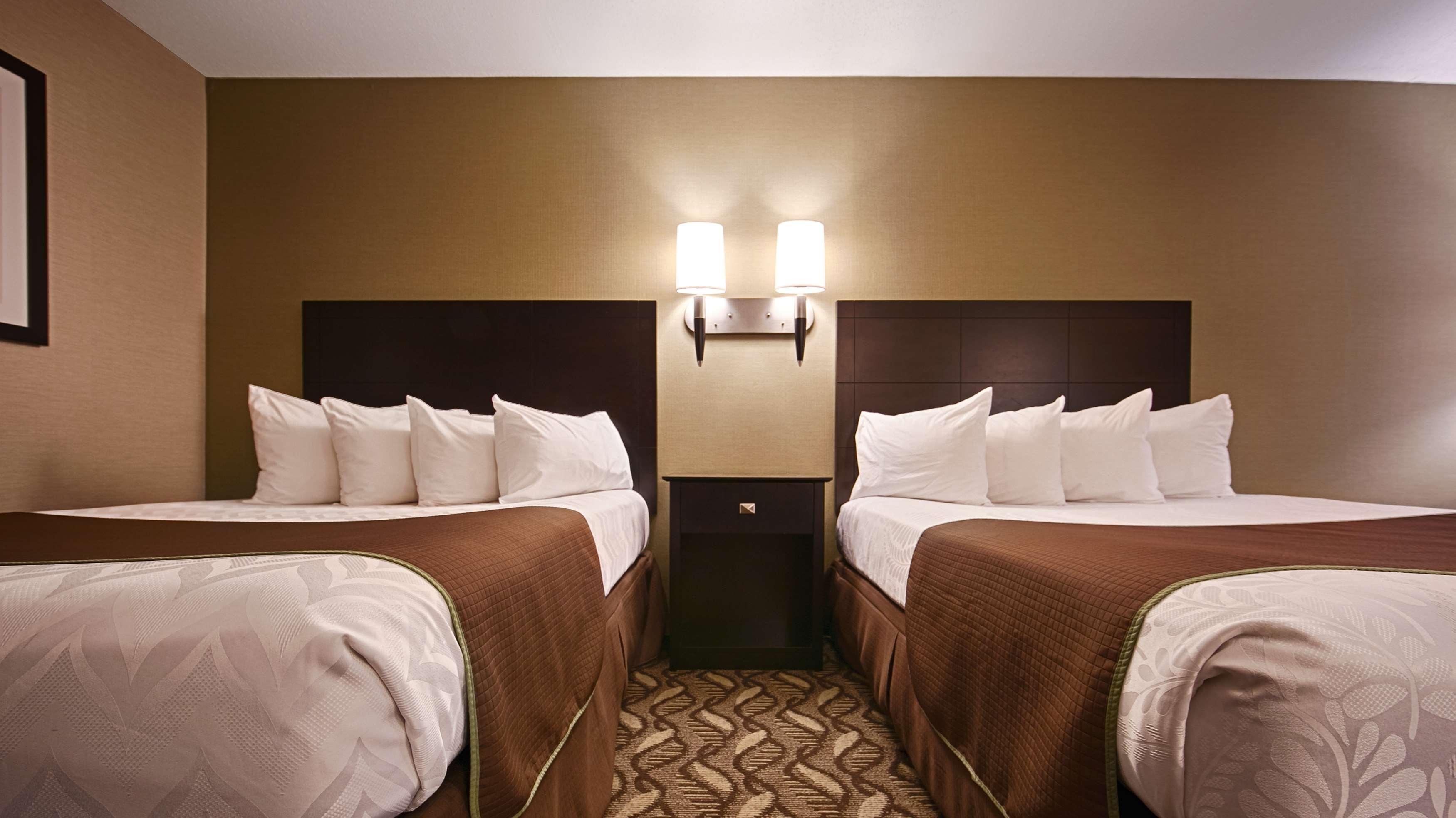 Best Western Pontiac Inn Екстериор снимка